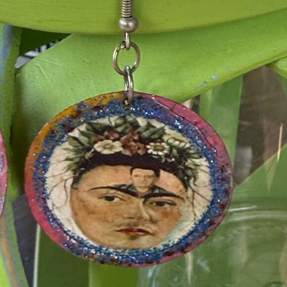 Frida Kahlo Earrings - Picture 2 of 5